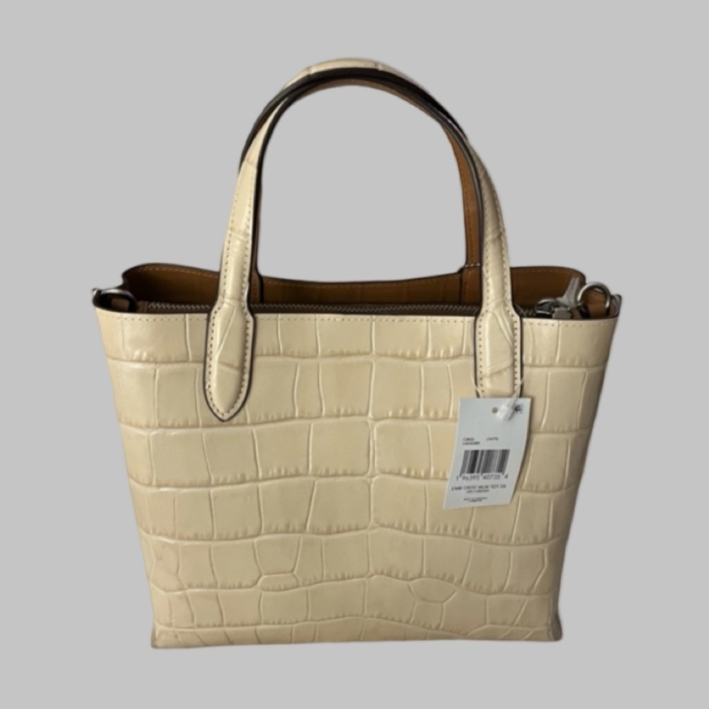 NWT Willow 24 Crocodile-Effect Leather Tote in Ivory - Picture 4 of 12